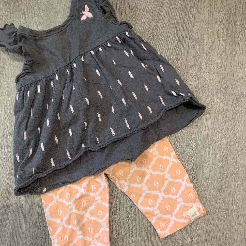 4/$20 • Burt’s Bees Outfit 🐝 6-9 mo